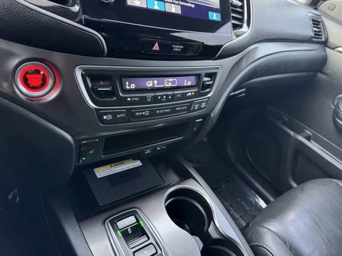 Used 2022 Honda Pilot Special Edition image 16