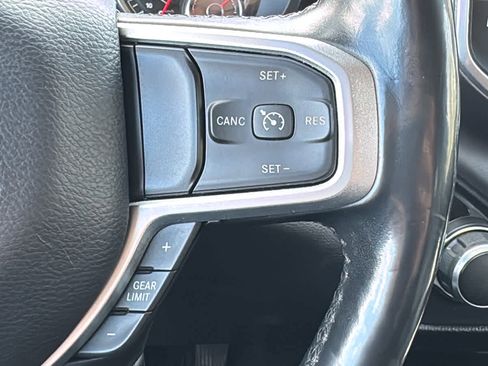 Used 2019 RAM 1500 Big Horn AWD/4WD image 12