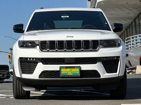 New 2026 Jeep Grand Cherokee Limited image 6