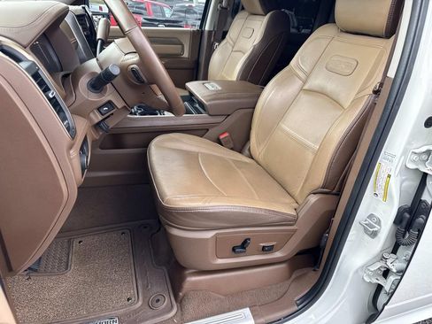 Used 2023 RAM 2500 Limited AWD/4WD image 39