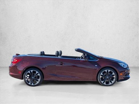 Used 2018 Buick Cascada Premium image 4