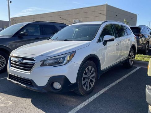 Used 2019 Subaru Outback 3.6R Touring w/ Protection Package #1 AWD/4WD image 2