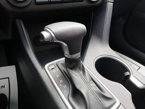 Used 2018 Kia Sportage LX image 8