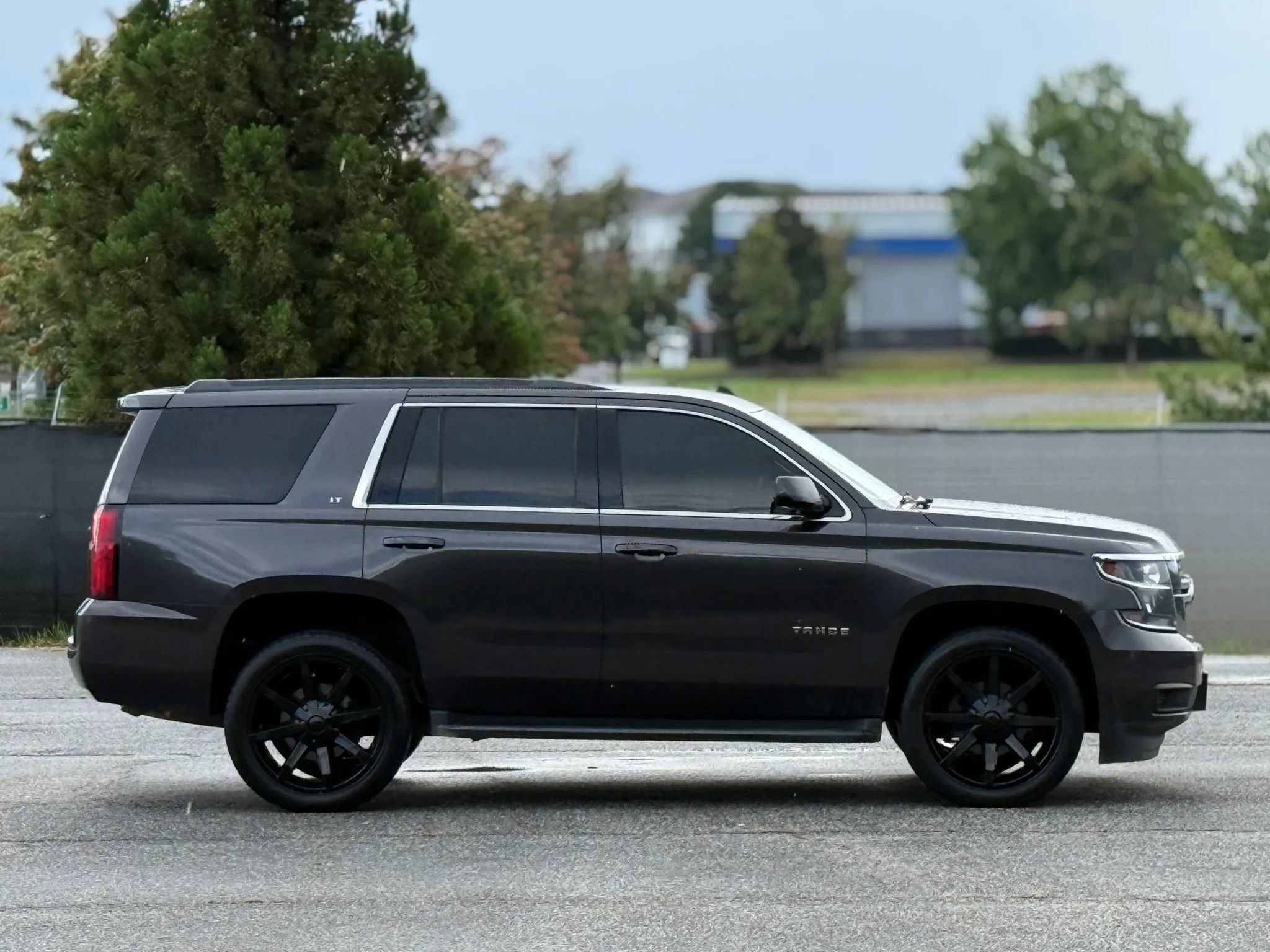 Used 2018 Chevrolet Tahoe LT AWD/4WD image 7