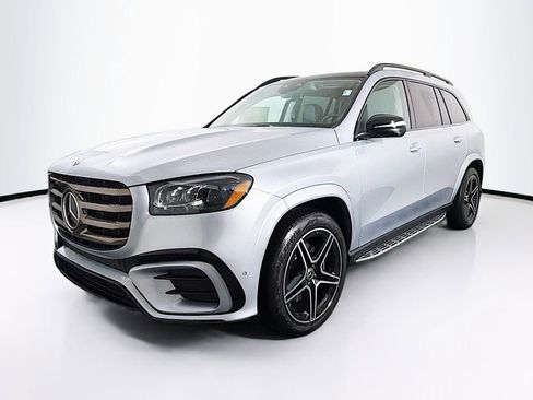 New 2026 Mercedes-Benz GLS 450 4MATIC image 3