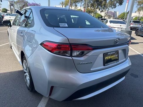 Certified 2022 Toyota Corolla LE FWD image 13