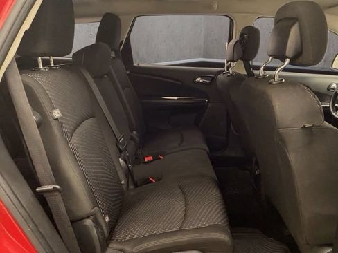 Used 2015 Dodge Journey American Value Package w/ Flexible Seating Group FWD image 22