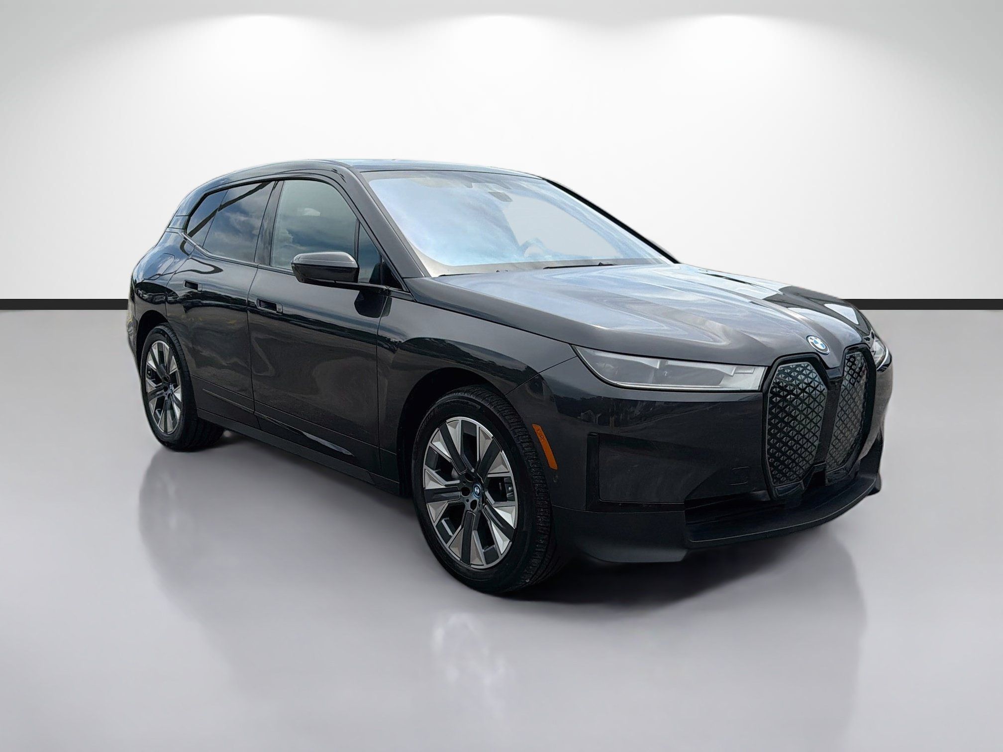 Used 2024 BMW iX xDrive50 w/ Convenience Package AWD/4WD image 1