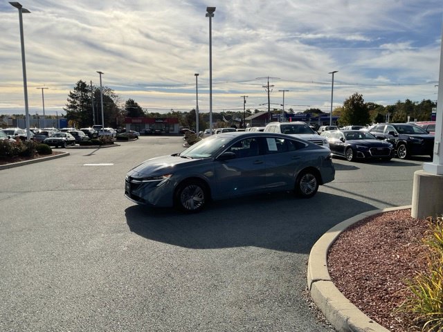 Used 2026 Nissan Sentra SV w/ Floor Mat Package FWD image 1