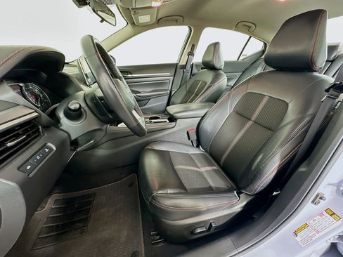 Used 2024 Nissan Altima 2.5 SR image 13