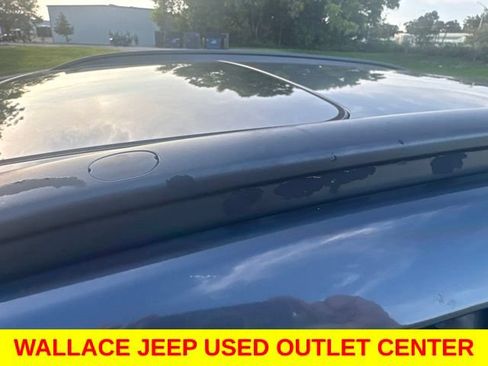 Used 2021 Hyundai Kona Ultimate w/ Cargo Package FWD image 8