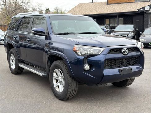 Used 2016 Toyota 4Runner SR5 Premium image 4