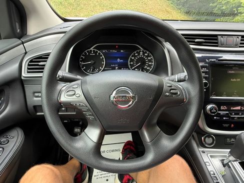 Used 2020 Nissan Murano S w/ Technology Package AWD/4WD image 17