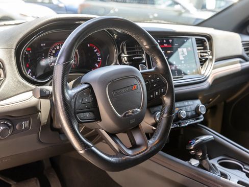 Used 2024 Dodge Durango GT RWD image 15
