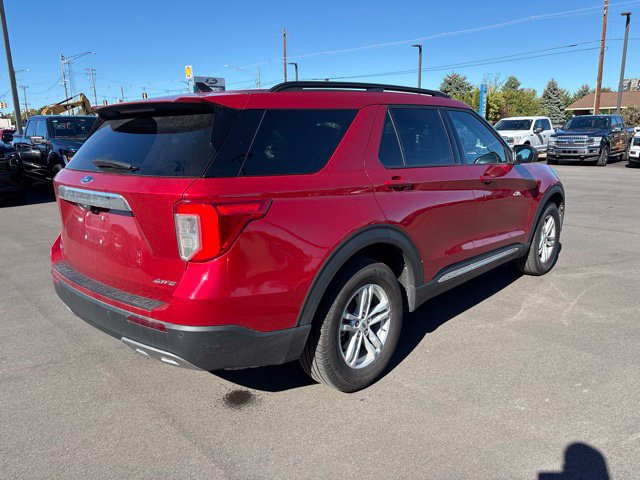 Certified 2024 Ford Explorer XLT w/ Equipment Group 202A AWD/4WD image 5