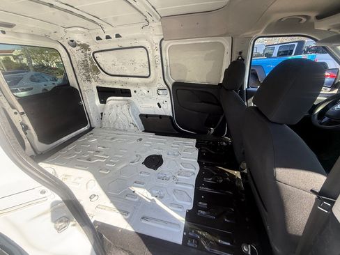 Used 2016 RAM ProMaster City Tradesman FWD image 20