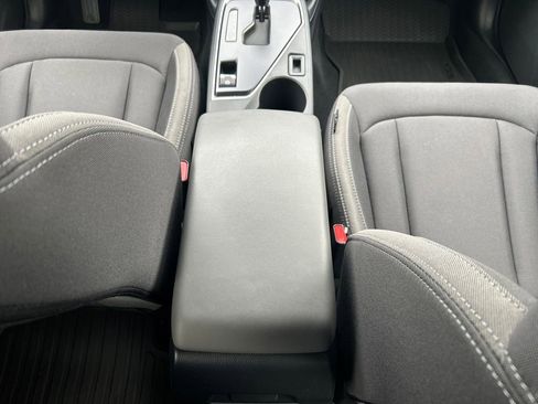 Certified 2025 Subaru Impreza 2.0i image 28