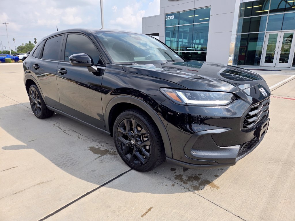 Used 2024 Honda HR-V Sport image 1