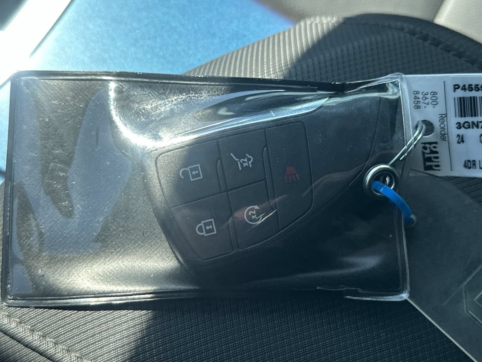 Used 2024 Chevrolet Equinox EV LT w/ LPO, Active Package FWD image 34