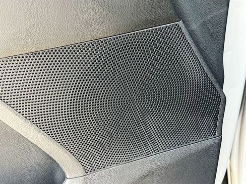 New 2026 Kia Sorento S image 18