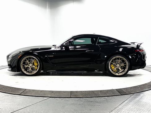 Used 2025 Mercedes-Benz AMG GT 63 image 4