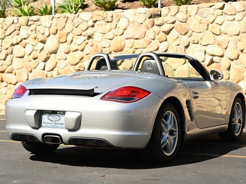 Used 2010 Porsche Boxster image 6