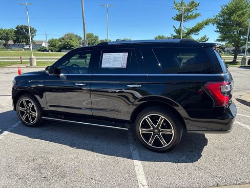Used 2021 Ford Expedition Limited AWD/4WD image 18