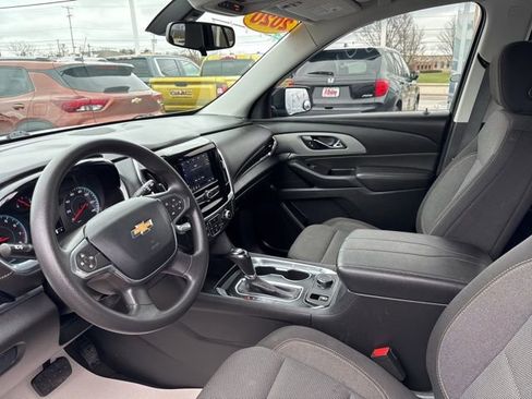 Used 2020 Chevrolet Traverse LS w/ LPO, Floor Liner Package FWD image 10