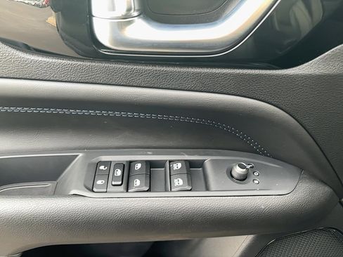 New 2026 Jeep Compass Limited image 16