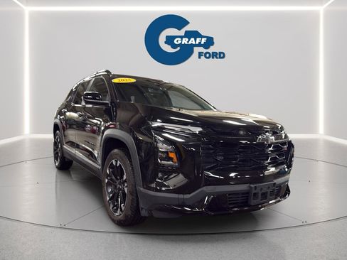 Used 2025 Chevrolet Equinox RS w/ Safety and Technology Package AWD/4WD image 11