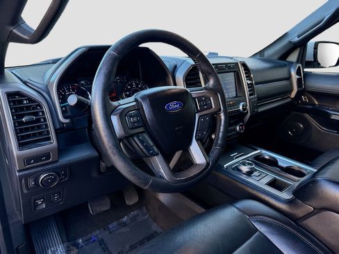 Used 2018 Ford Expedition Max XLT w/ Equipment Group 202A image 7
