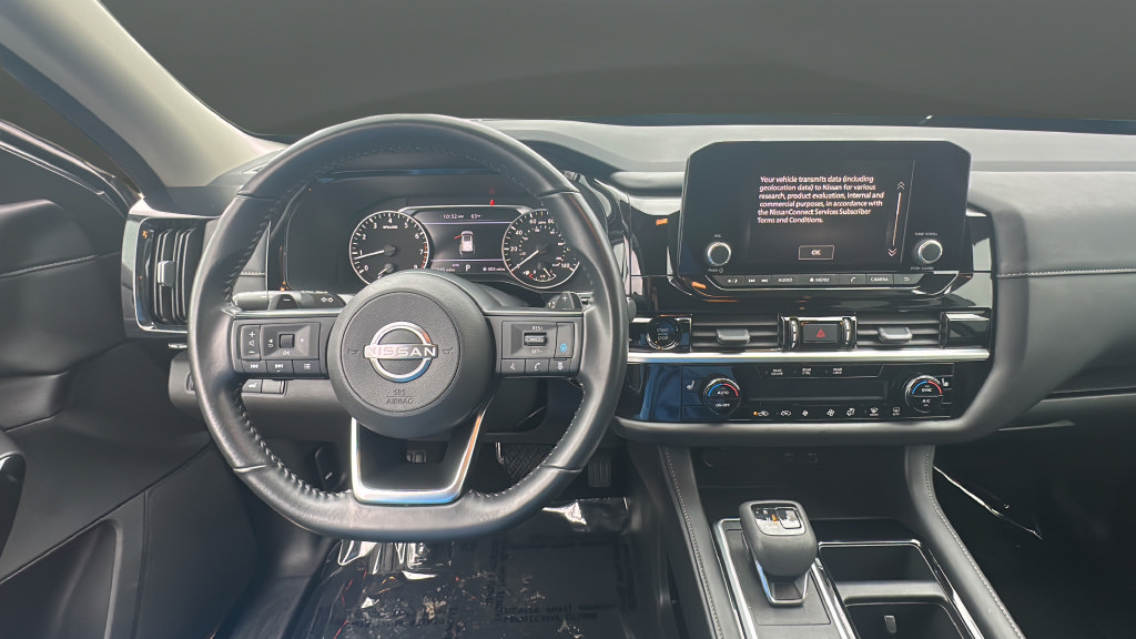 Used 2025 Nissan Pathfinder SV AWD/4WD image 11