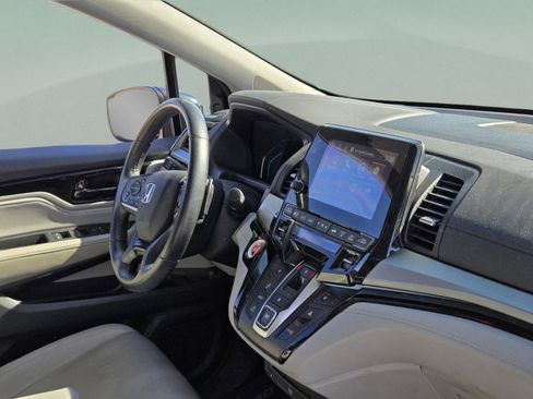 Used 2022 Honda Odyssey Touring image 20