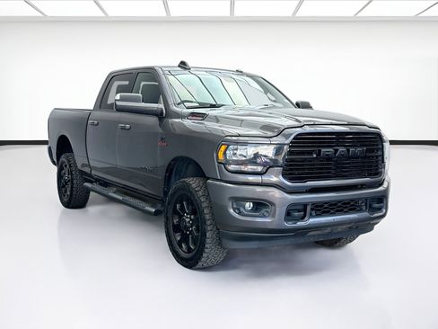 Used 2020 RAM 2500 Big Horn w/ Night Edition AWD/4WD image 3