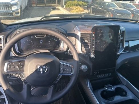 Used 2025 RAM 1500 Laramie w/ Night Edition image 19