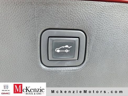 Used 2021 Chevrolet Blazer LT FWD image 29