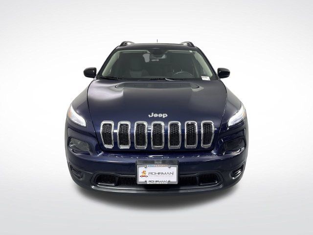 Used 2016 Jeep Cherokee Sport w/ Cold Weather Group AWD/4WD image 26