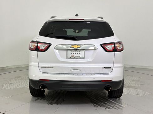 Used 2017 Chevrolet Traverse Premier image 10