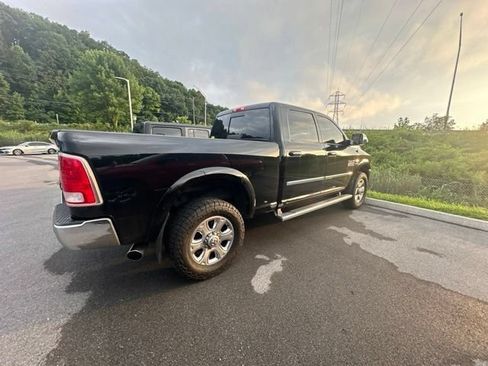 Used 2015 RAM 2500 Laramie w/ Convenience Group AWD/4WD image 29