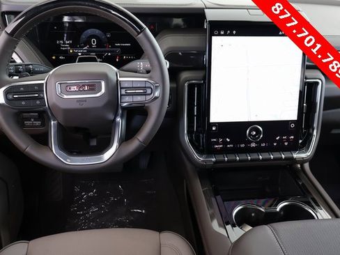 New 2025 GMC Yukon XL Elevation image 17