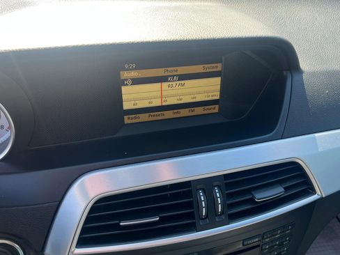 Used 2012 Mercedes-Benz C 250 Sedan image 13