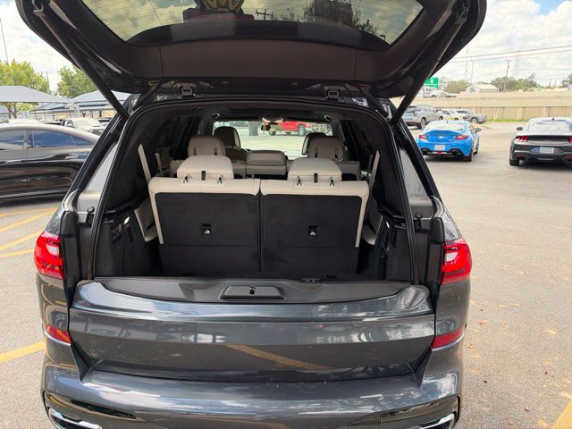 Used 2019 BMW X7 xDrive40i w/ Premium Package AWD/4WD image 20