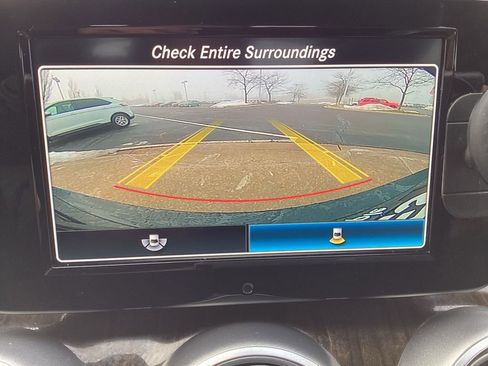 Used 2019 Mercedes-Benz C 300 4MATIC Sedan image 12