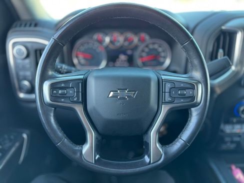 Used 2019 Chevrolet Silverado 1500 LT Trail Boss image 6