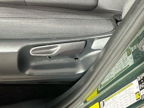 Used 2026 Toyota Corolla Cross LE FWD image 16