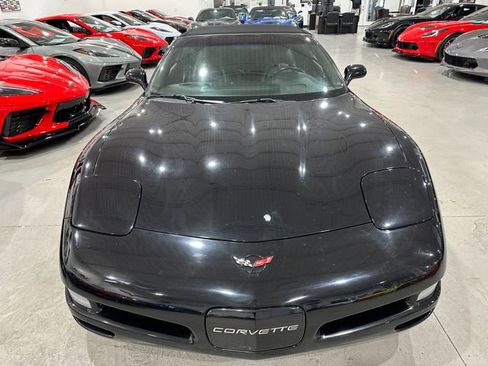 Used 1999 Chevrolet Corvette Convertible w/ Performance Handling Pkg image 7
