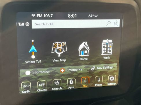 Used 2022 Jeep Renegade Altitude w/ Convenience Group AWD/4WD image 18