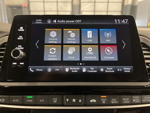 Used 2025 Honda Odyssey EX-L image 19