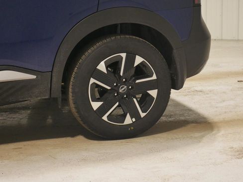 New 2026 Nissan Kicks SV image 28