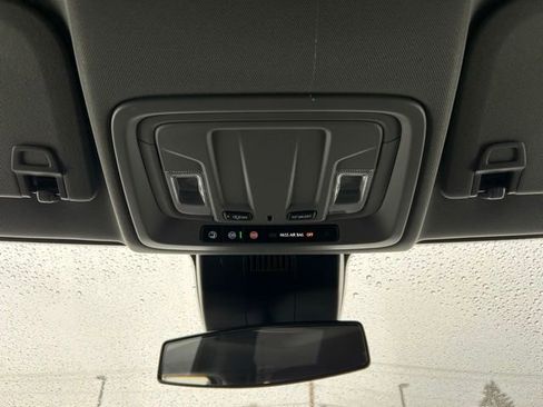 Used 2025 Chevrolet Silverado 1500 Custom AWD/4WD image 18